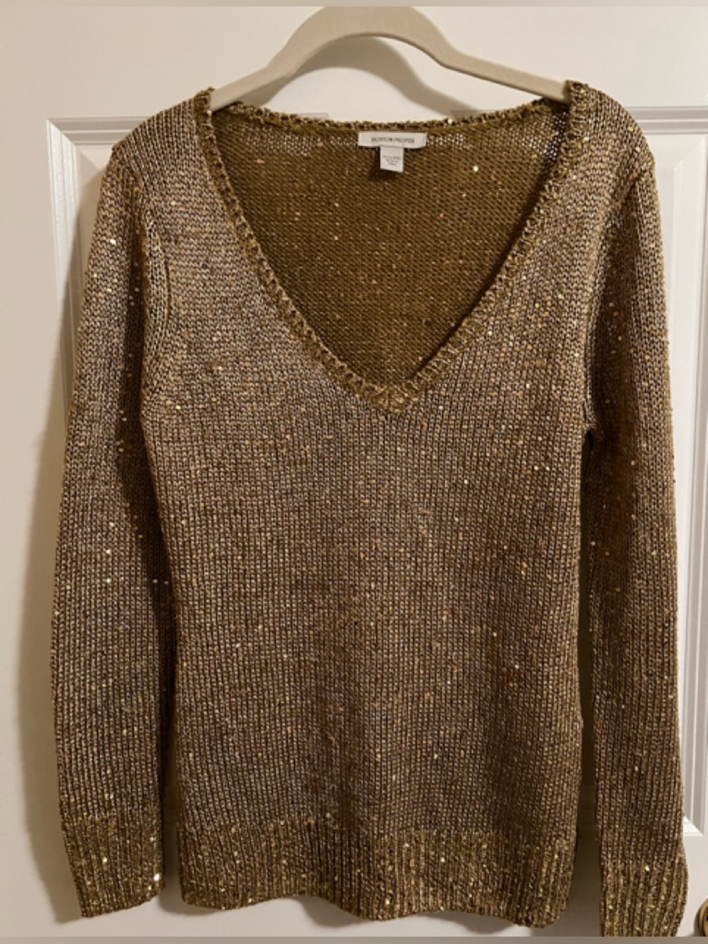 EUC Boston Proper gold sweater with sequin bling. Size XXS